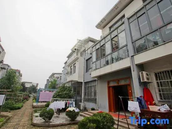 Yating Apartment (Shanghai National Convention and Exhibition Center Branch)