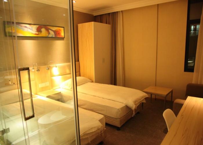 Fish Inn East Nanjing Road