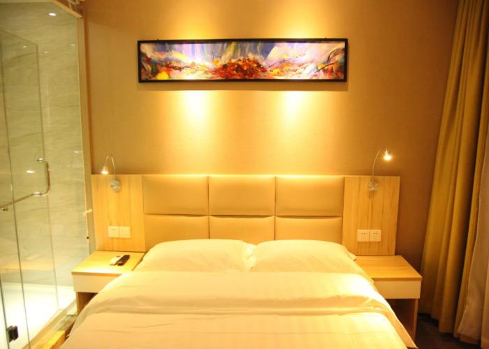 Fish Inn East Nanjing Road