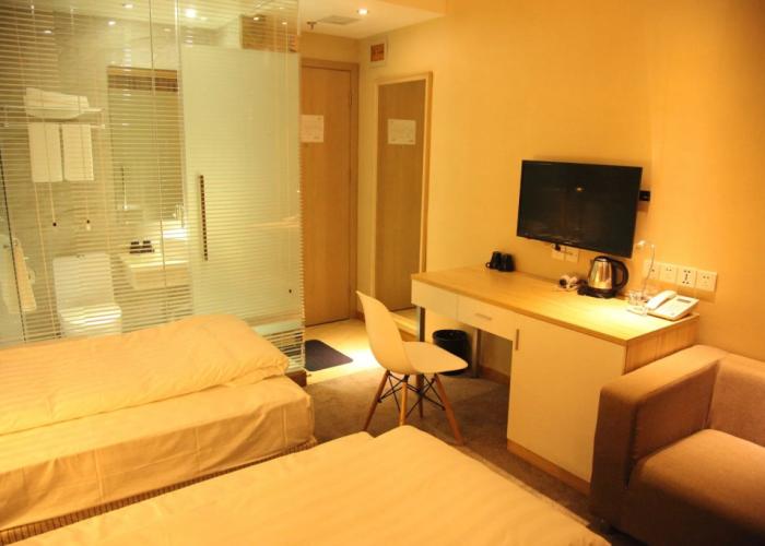 Fish Inn East Nanjing Road