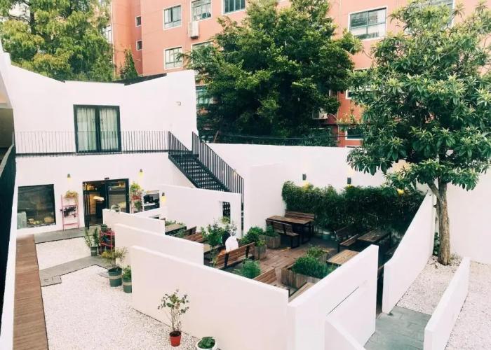 Hidden Garden International Youth Hostel - Oriental Pearl & Lujiazui