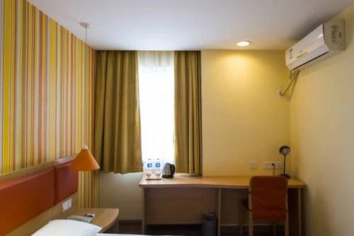 Home Inn(Shenyang Middle Street Forbidden City Zhang's Shuaifu Store)
