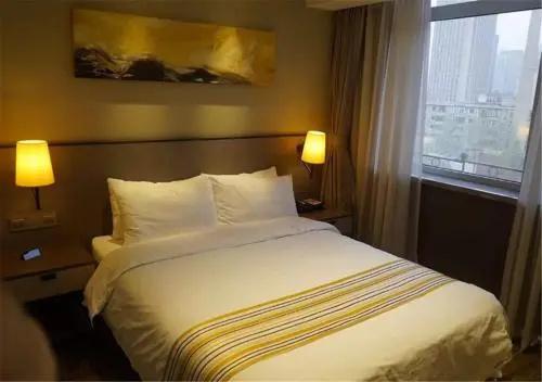 Home Inn Plus Shenyang Railway Station East Square