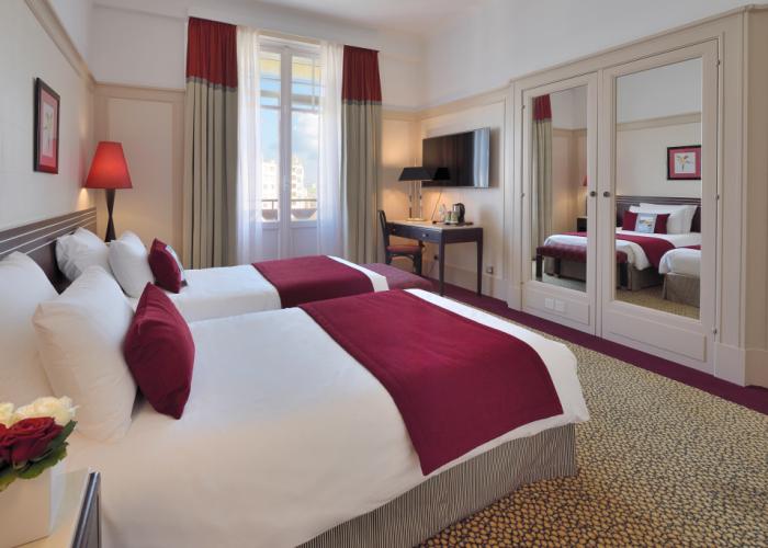Hotel Plaza Biarritz Plage - Handwritten Collection