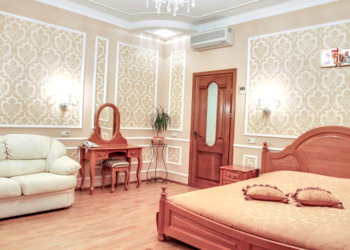 Tavricheskaya Hotel