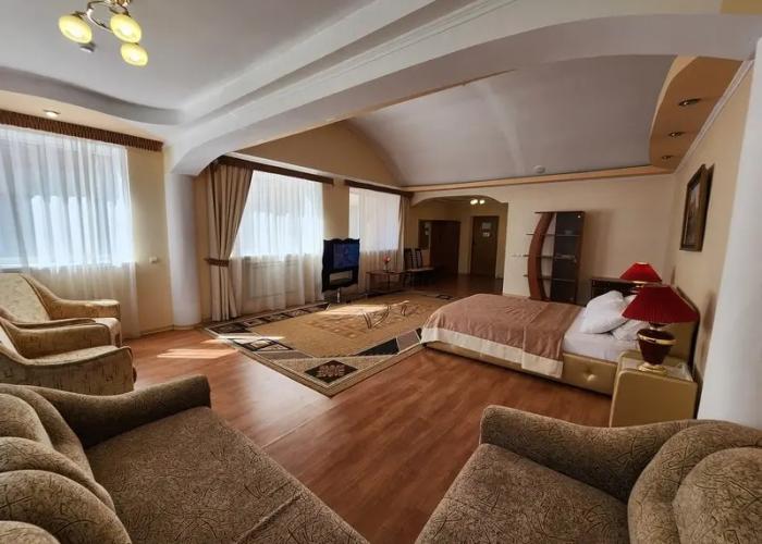 Sportivnaya hotel