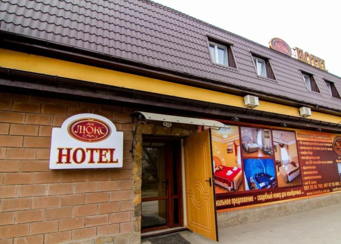 Lyuks Hotel
