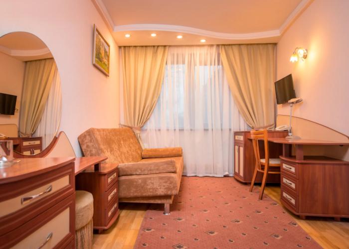 Viktoriya Hotel