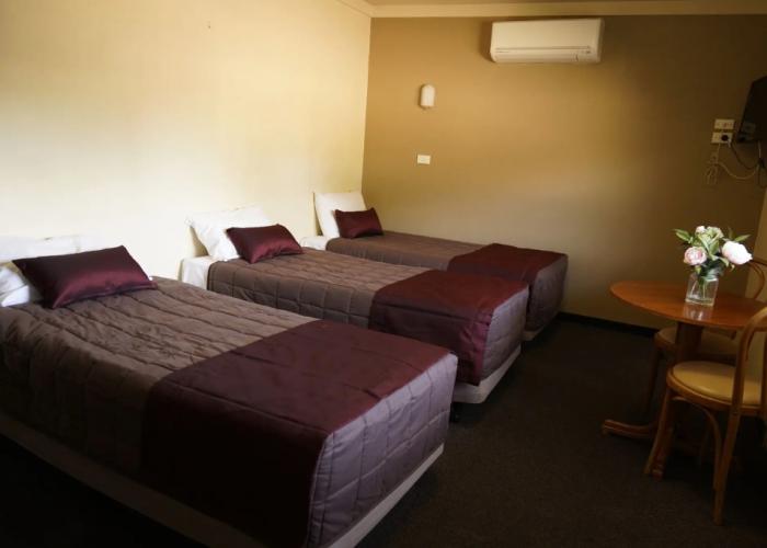 Country Motor Inn Singleton