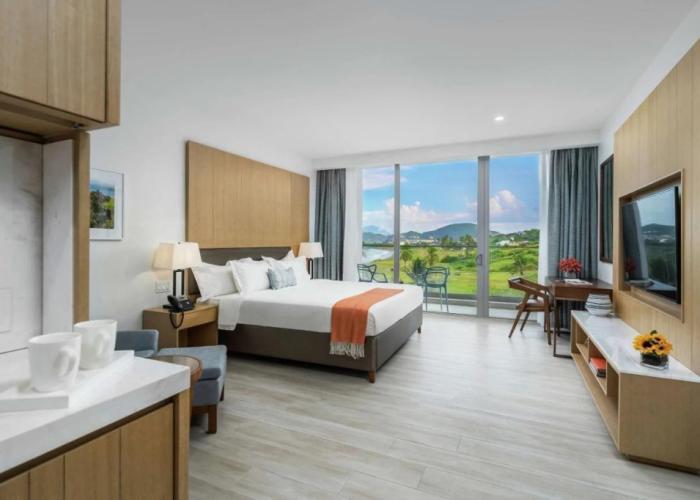 Koi Resort Saint Kitts, Curio Collection by Hilton