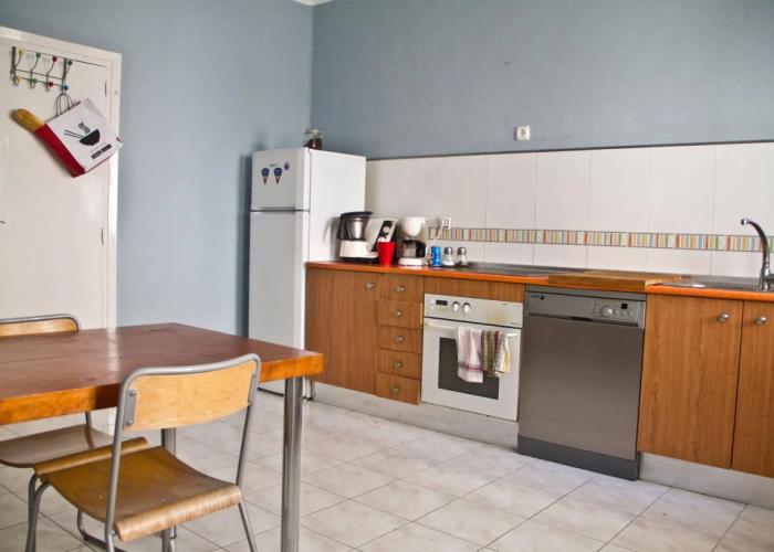 Roomin Hostel