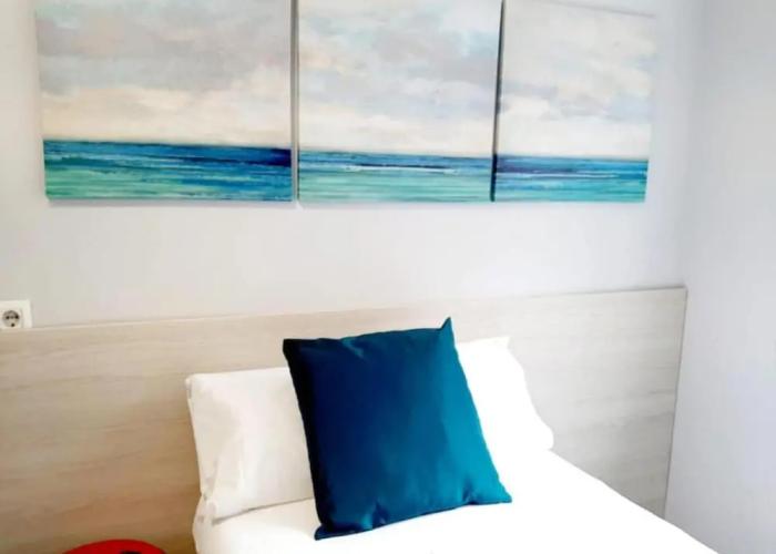 Hostal Lucía by gaiarooms