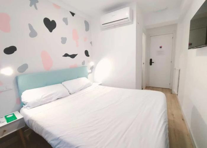 Hostal Carmen by gaiarooms