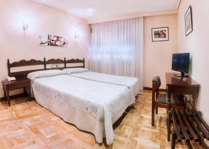 Hotel Residencia Castellano I