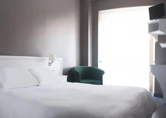 Revolutum Hostel