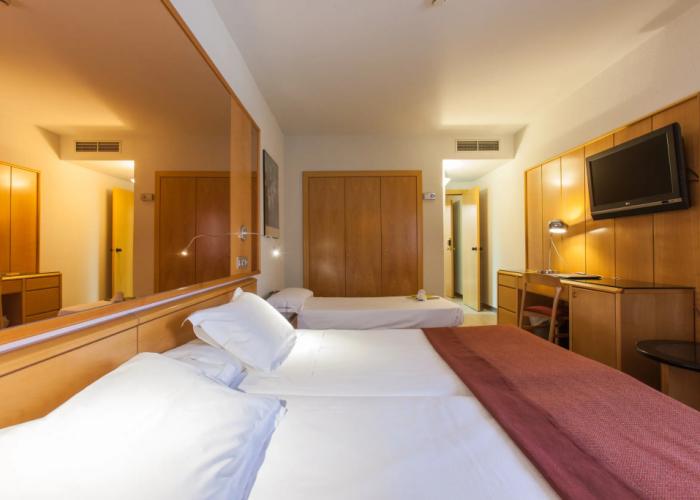 Hotel Silken Rona Dalba