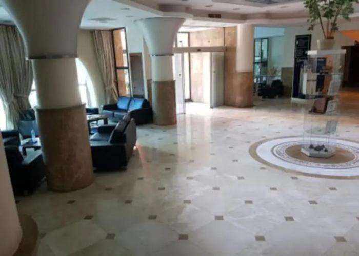 Le Cristal Hotel