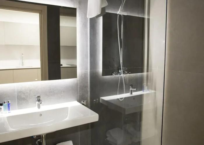 Prisma Suites