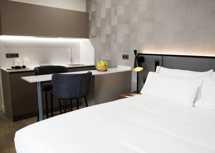 Prisma Suites