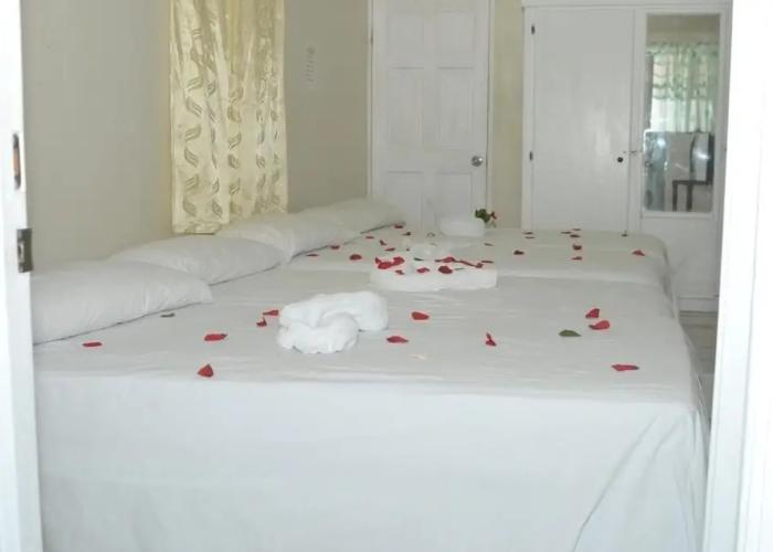 Hilltop View Guesthouse