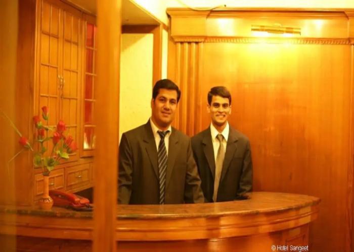 Hotel Sangeet
