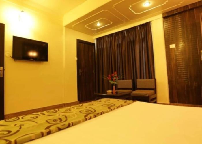 Hotel Sangeet