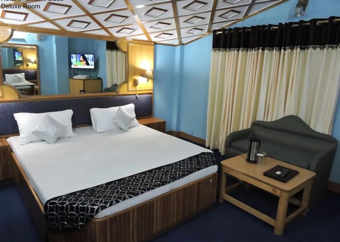 Hotel Chaman Palace