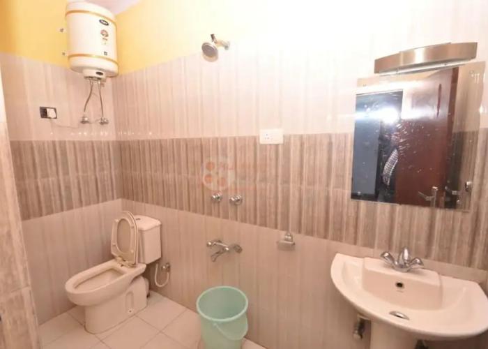 Hotel Sidharth Regency