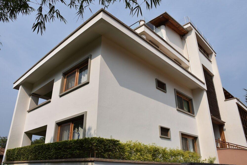 Hotel Club Du Lac Tanganyika