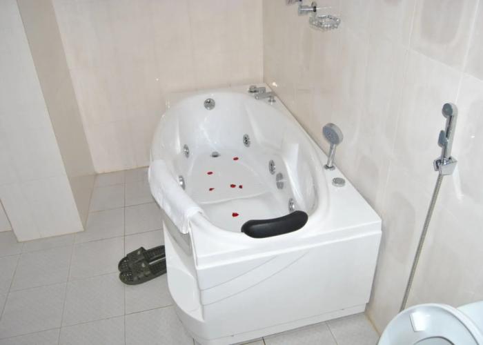 BenMas Hotel