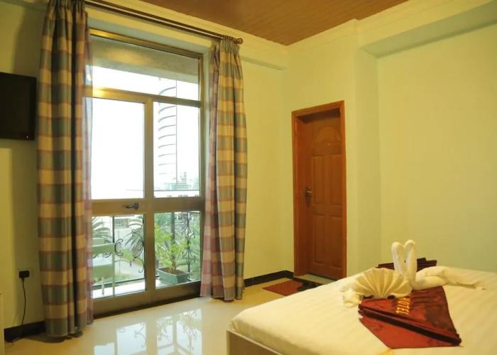 Jacaranda Hotel