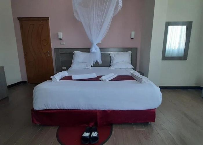 Teferi Mekonnen Hotel