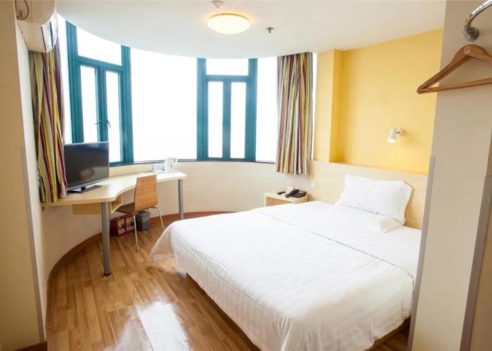 7 Days Inn Beijing Liujiayao Subway Station Branch