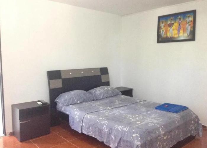 Hotel Media Luna santa marta