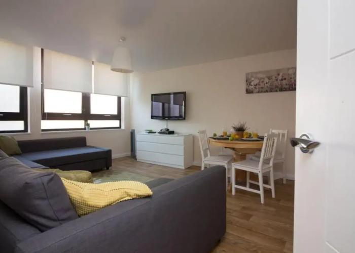 Stayzo Stylish Accommodation in Southampton 10