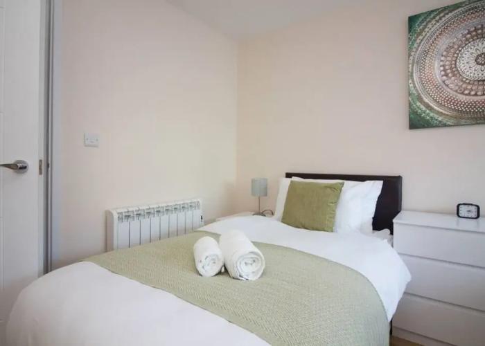 Stayzo Stylish Accommodation in Southampton 10