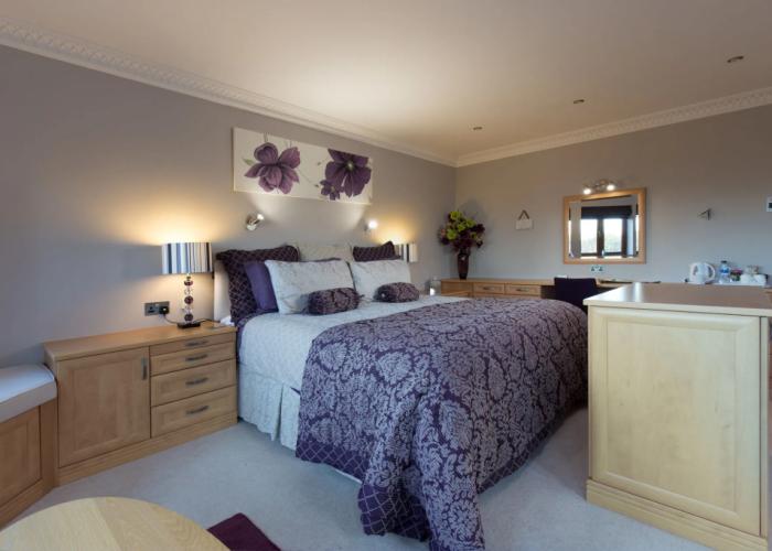 Hamble Retreat House and Luxury Studios
