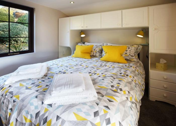 Hamble Retreat House and Luxury Studios