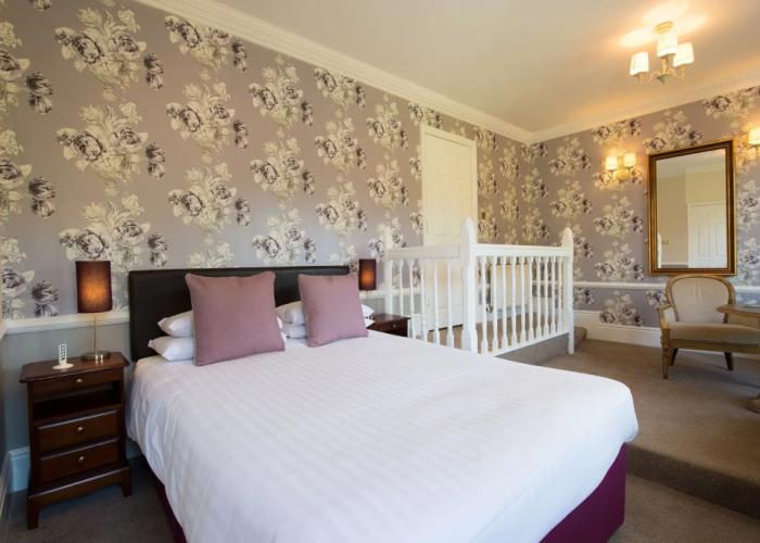 Woodlands Lodge Hotel