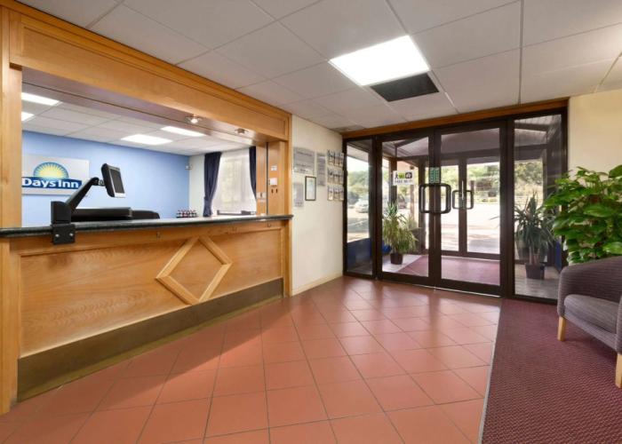 Days Inn by Wyndham Southampton Rownhams