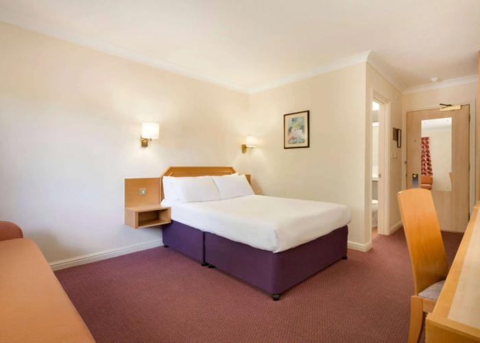 Days Inn by Wyndham Southampton Rownhams