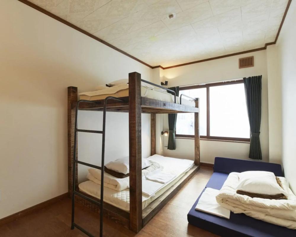 фото Untapped Hostel