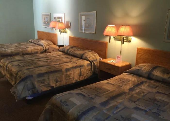 Satelite Motel