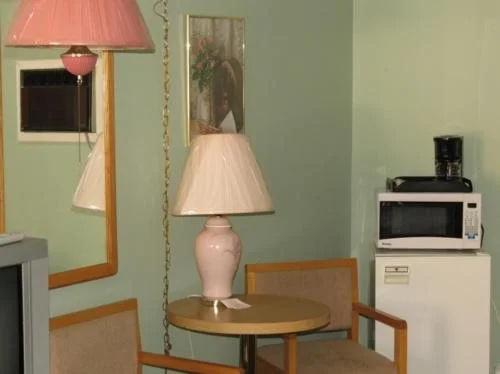 Satelite Motel