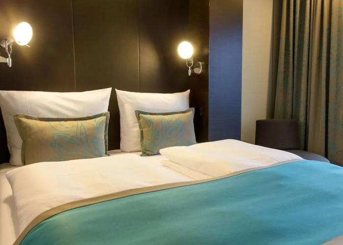 Motel One Stuttgart - Bad Cannstatt