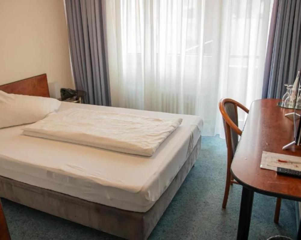 фото Hotel Alpha