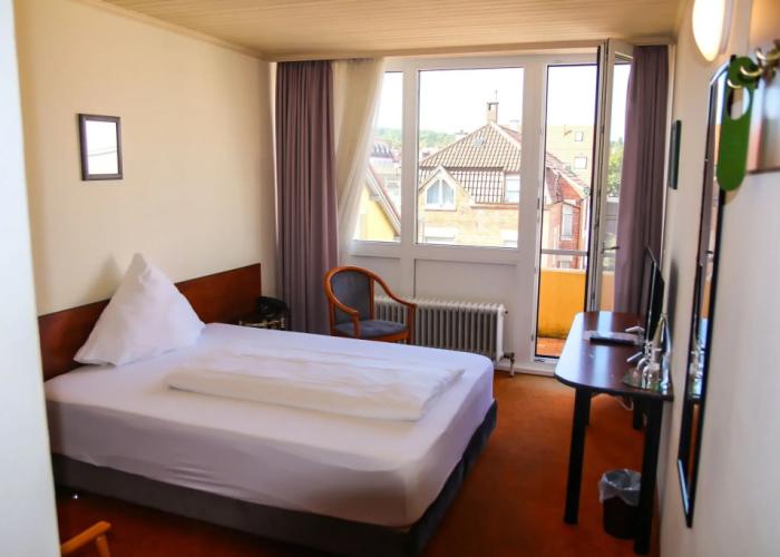 Hotel Alpha