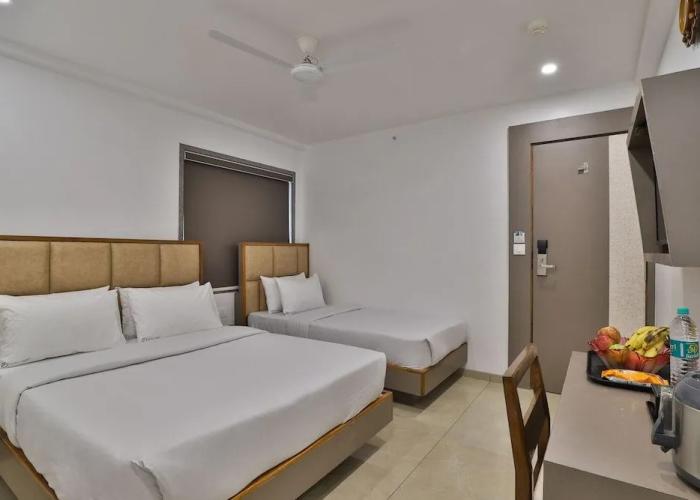 7 Orbit Hotel Surat