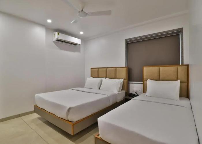 7 Orbit Hotel Surat