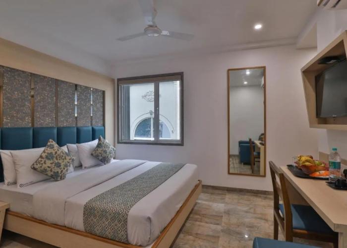 7 Orbit Hotel Surat